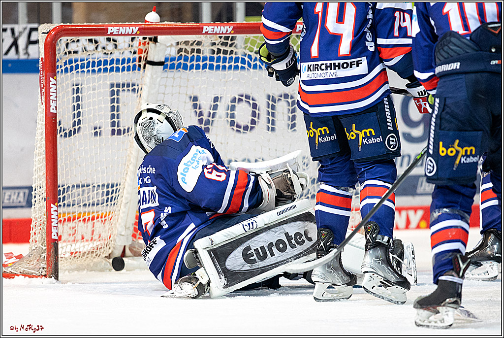 PENNY DEL;  Iserlohn Roosters - Kölner Haie; Iserlohn, 06.10.2022